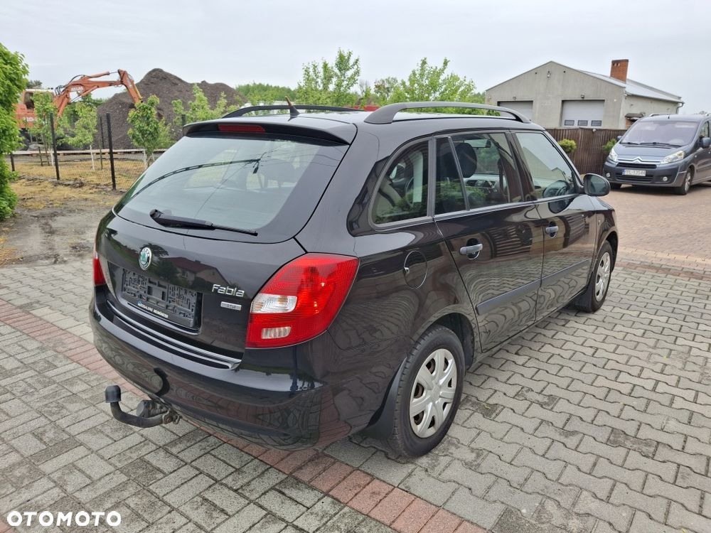 Skoda Fabia - 4