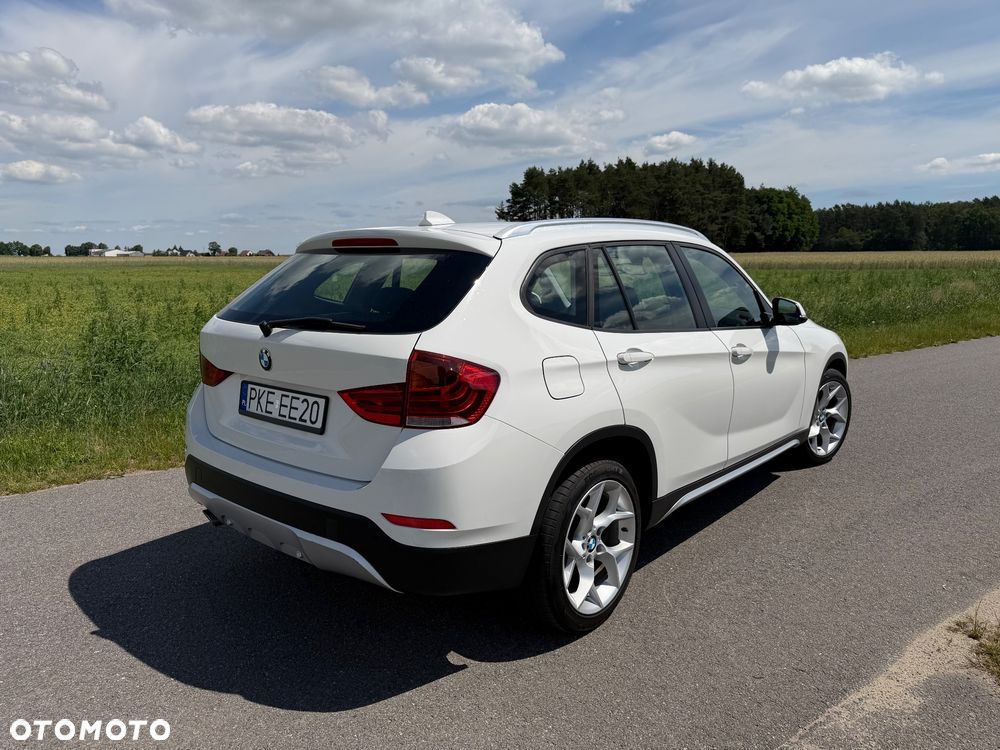 BMW X1 sDrive18d xLine - 16