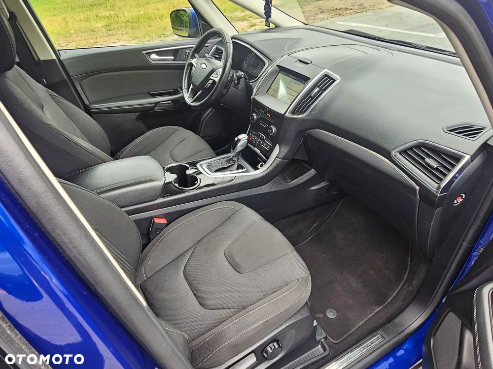 Ford S-Max 2.0 TDCi Titanium PowerShift - 33