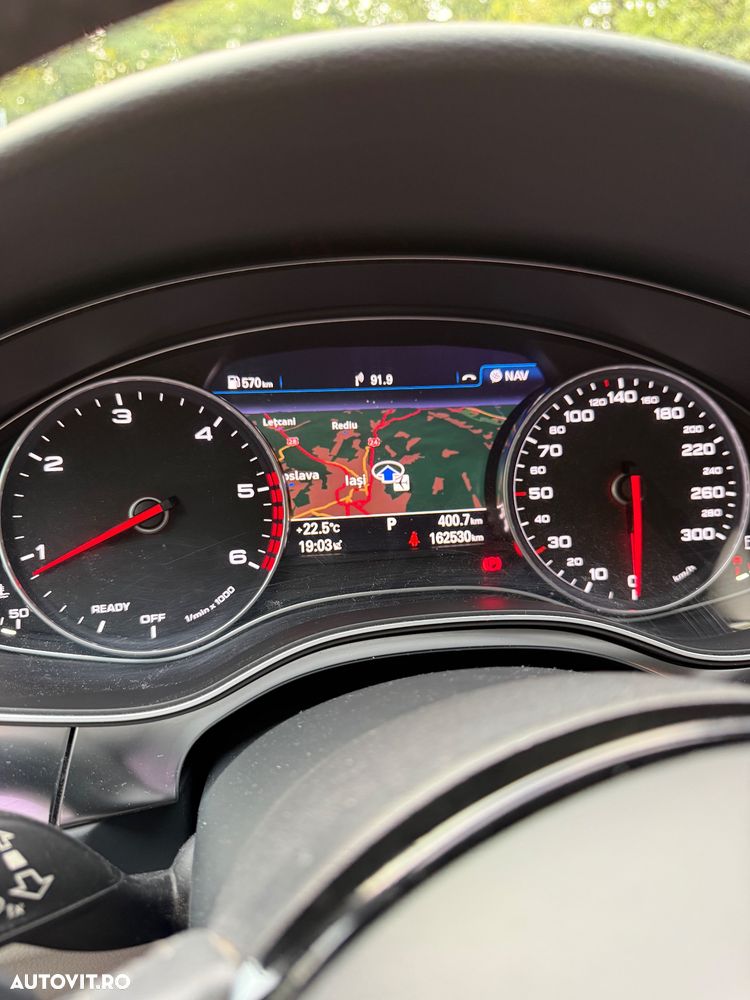 Audi A6 Avant 2.0 TDI Ultra S tronic - 23