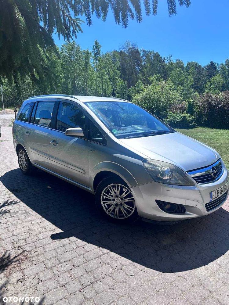 Opel Zafira - 5