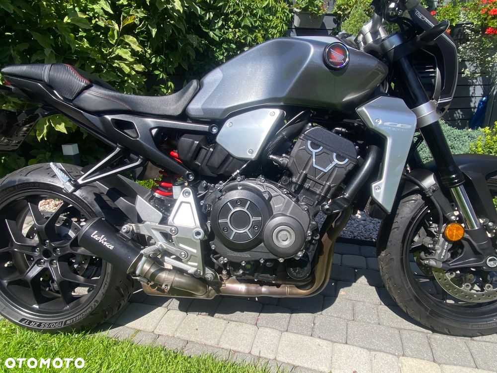 Honda CB - 4