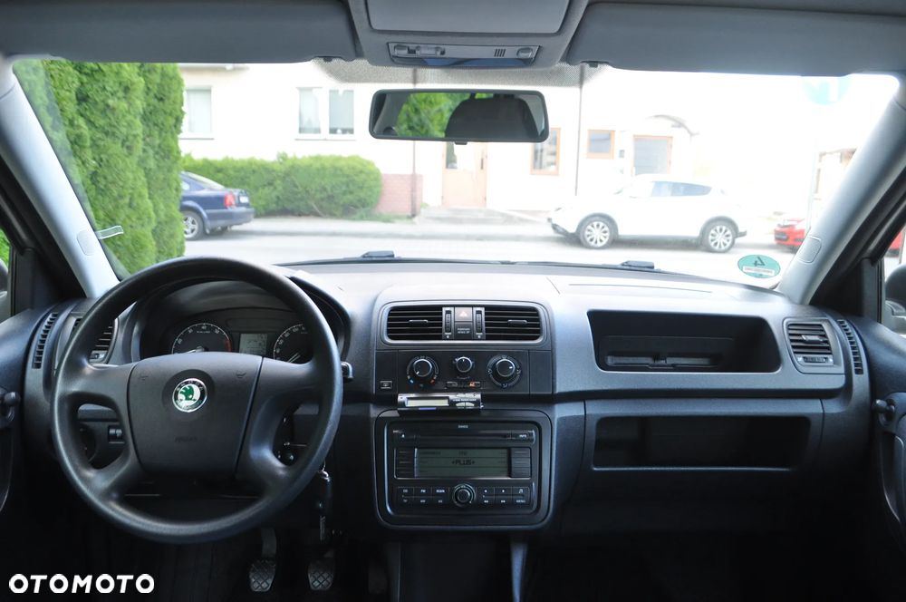 Skoda Fabia 1.2 HTP FAMILY - 12