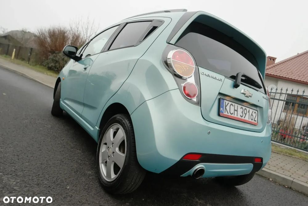 Chevrolet Spark 1.2 LT - 34