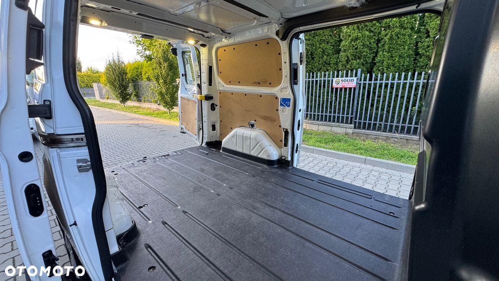 Ford Transit Custom L2H2 średni  xenon kamera idealny 2.2TDCI blaszak krótki L1H2 VAT FV faktura 23% 3 miejsca / osobowy blaszak podwójne drzwi z obu stron - 28
