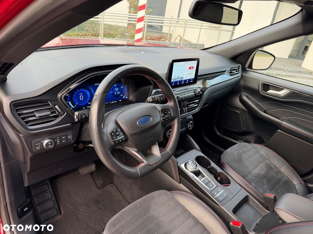 Ford Kuga 2.5 Duratec PHEV ST-LINE X - 22