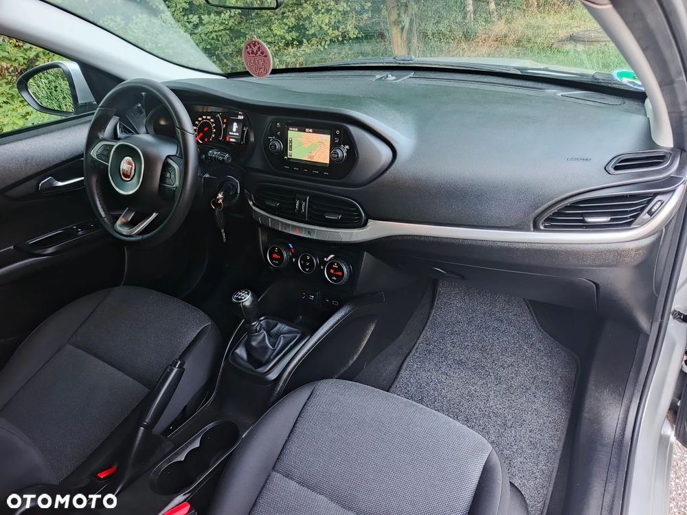 Fiat Tipo 1.4 16v Easy EU6d - 20