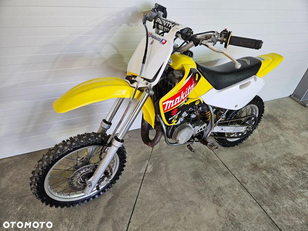 Suzuki RM - 2