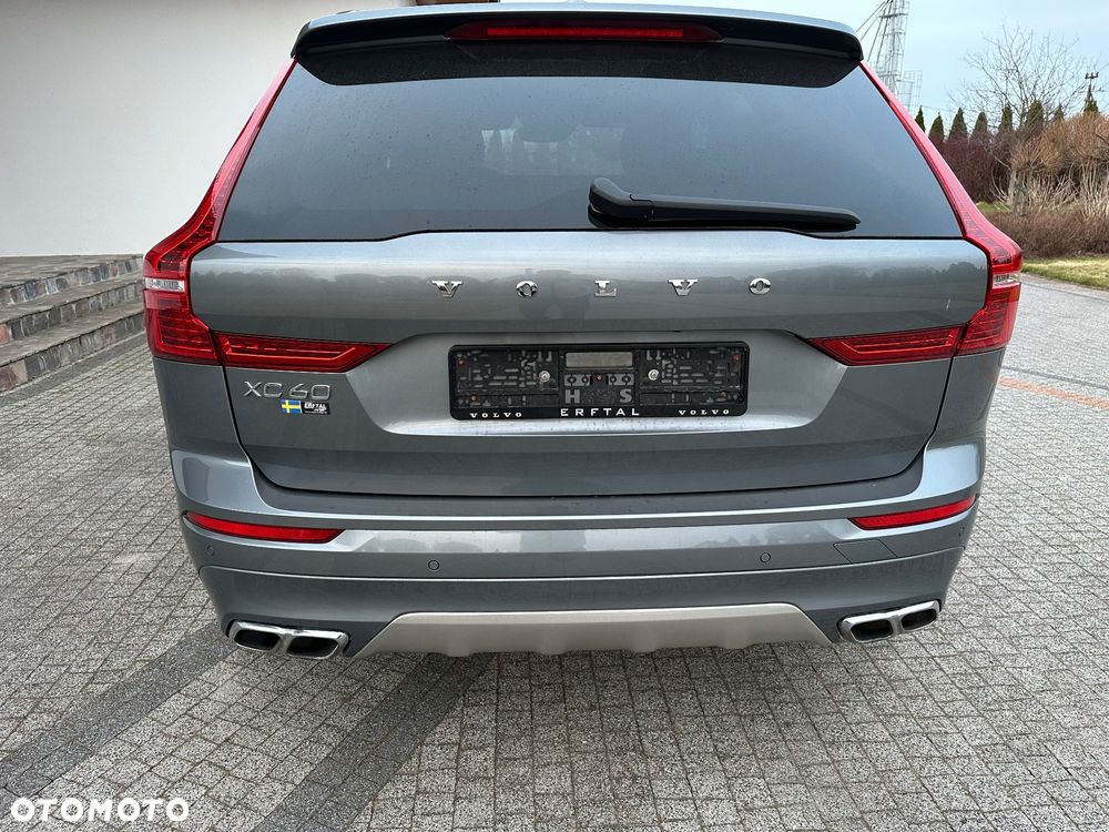 Volvo XC 60 D5 AWD Geartronic Inscription - 8