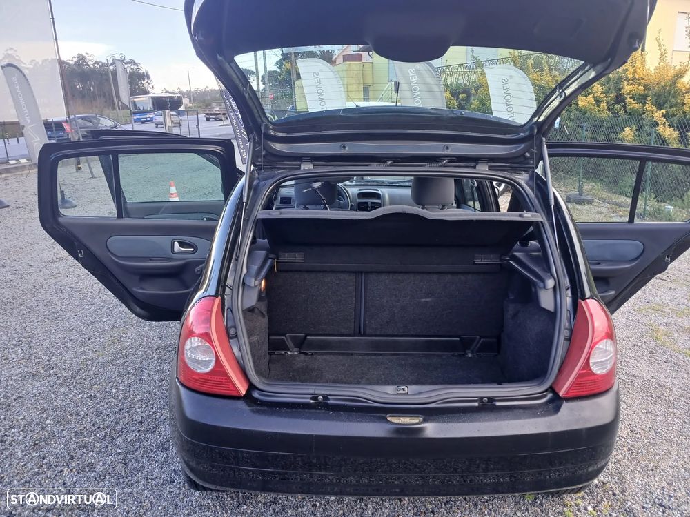 Renault Clio 1.2 16V Extreme - 8