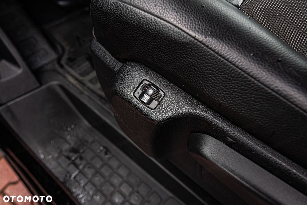 Peugeot Expert L1H1 AT 2.0 177KM - 16