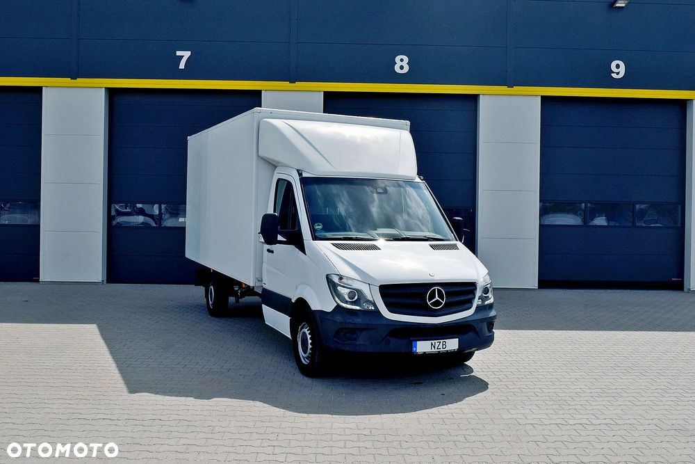 Mercedes-Benz Sprinter 319 - 3