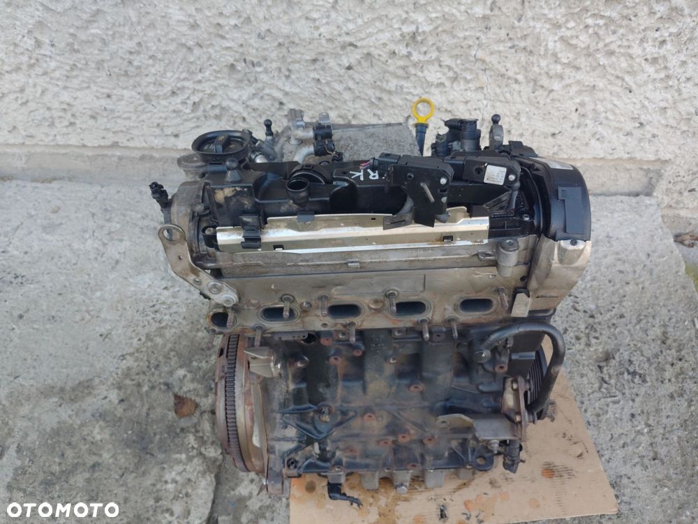 SILNIK 1.6 TDI CRK SKODA OCTAVIA III - 5