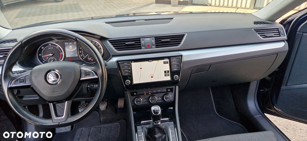 Skoda Superb - 11