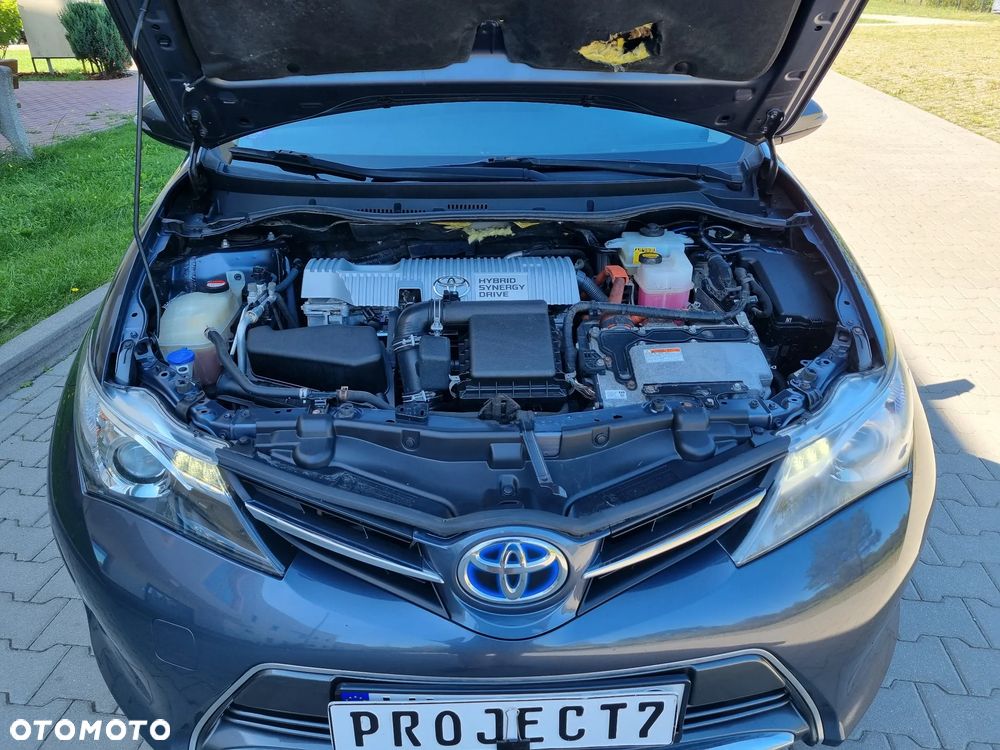 Toyota Auris 1.8 HSD Prestige - 18