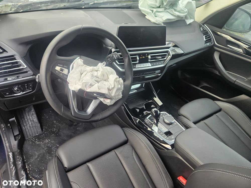 BMW X3 20 xDrive - 4