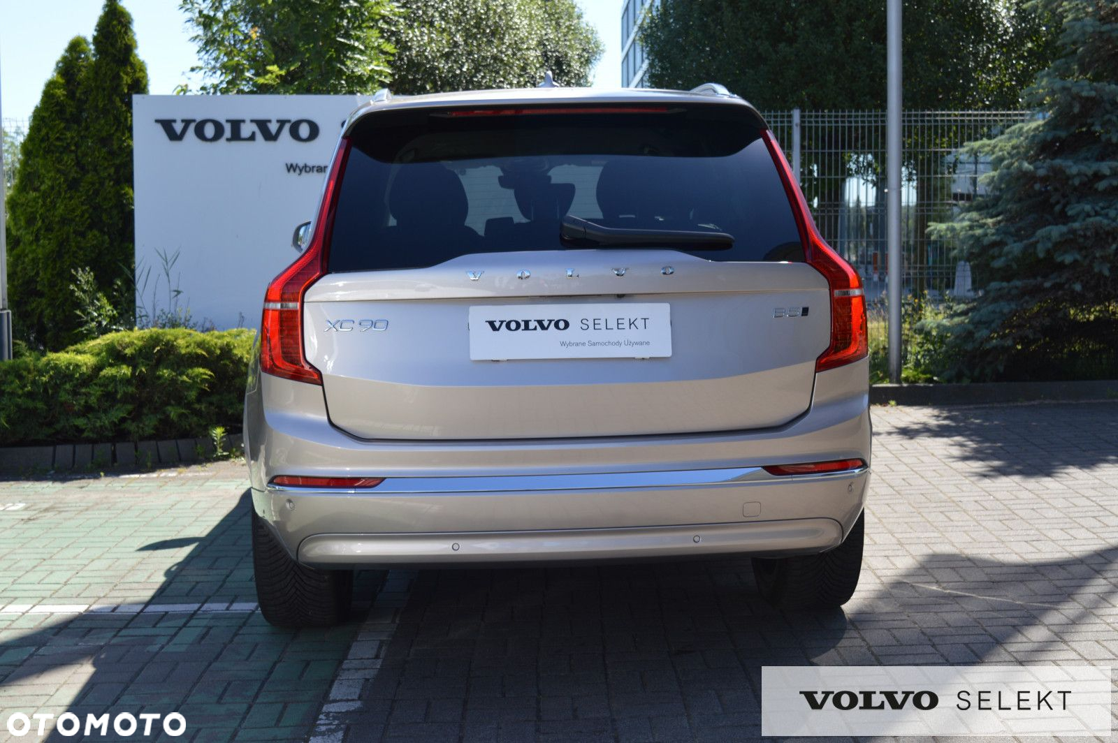 Volvo XC 90 - 8
