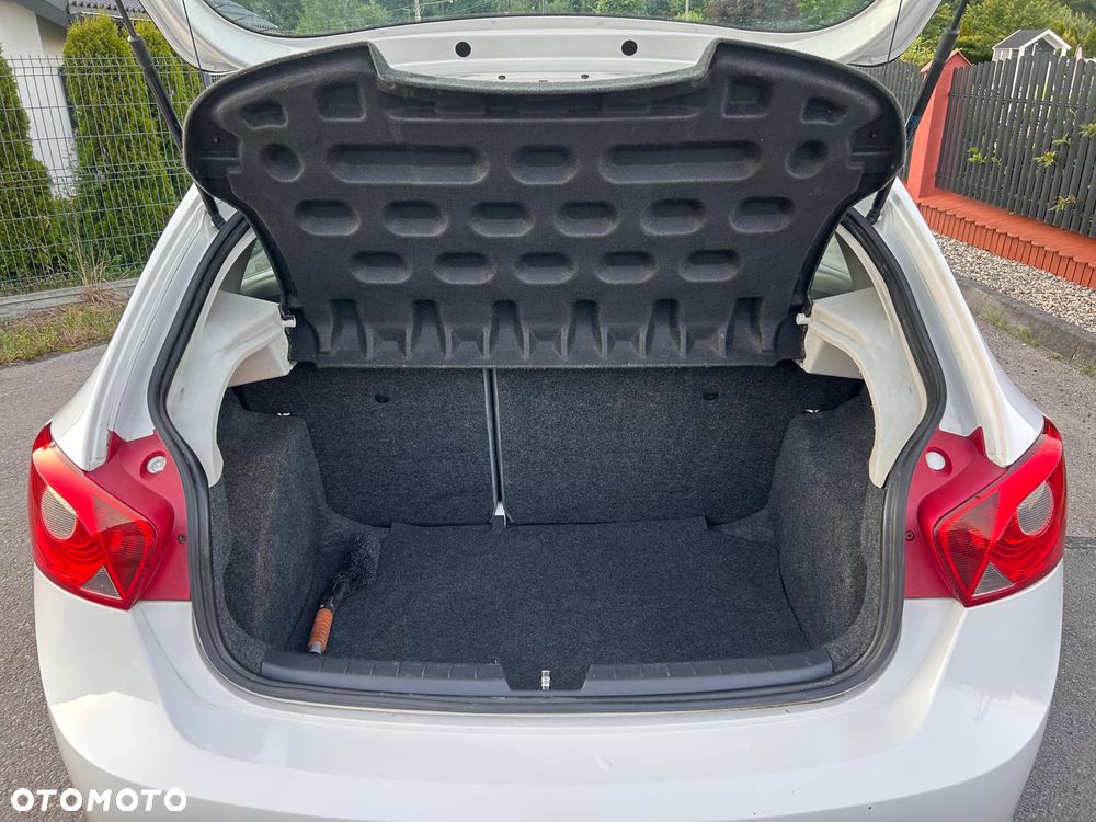 Hyundai i20 1.2 Edition Plus - 11