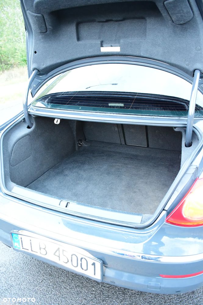 Volkswagen Passat CC - 21