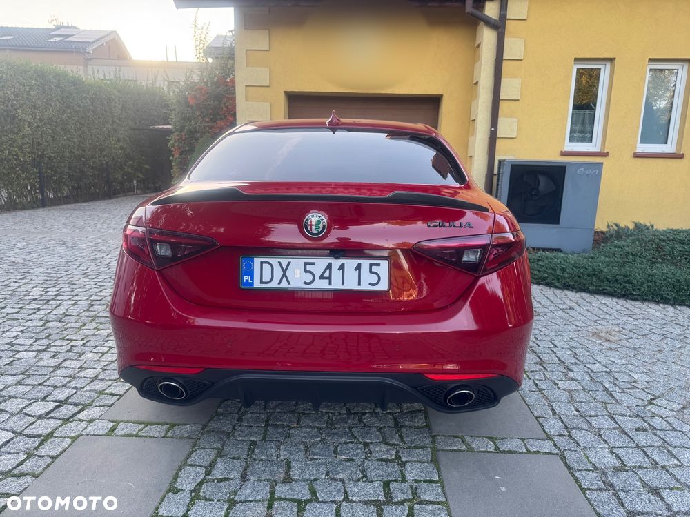 Alfa Romeo Giulia 2.0 Turbo - 4