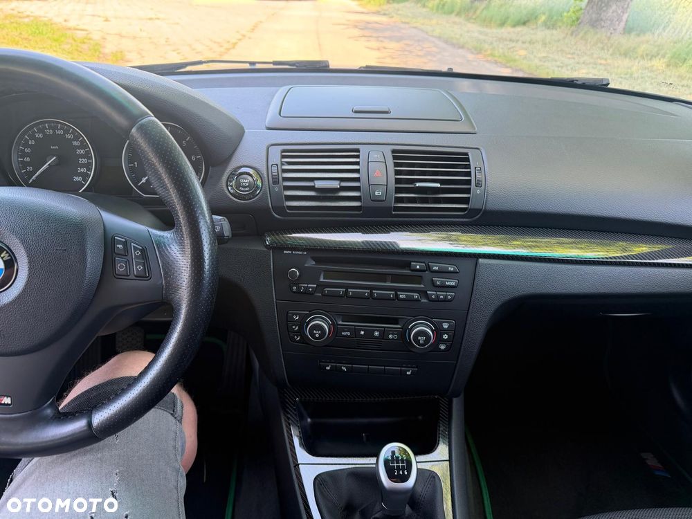 BMW Seria 1 130i - 14