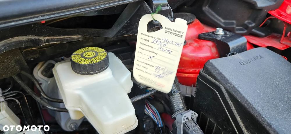 Toyota Yaris Hybrid 1.5 Premiere Edition - 12