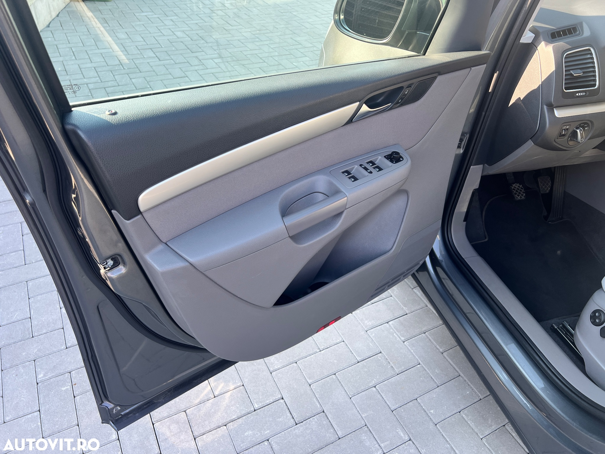 Seat Alhambra 2.0 TDI Ecomotive Reference - 18