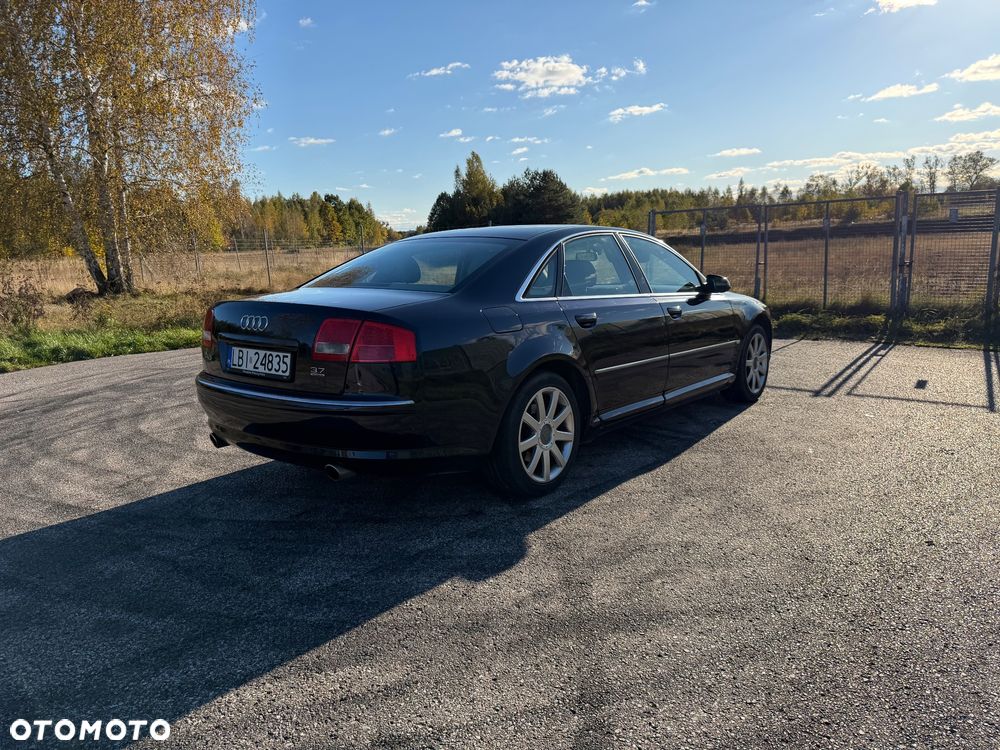 Audi A8 3.7 Quattro - 8