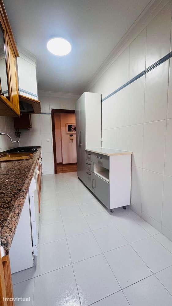 Arrendamento de apartamento t2 na Avenida de Portugal, 36 - Grande imagem: 4/19