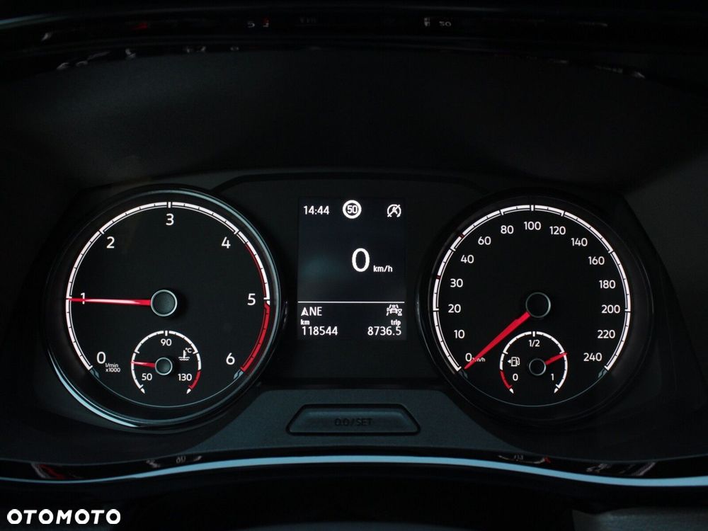 Volkswagen Caravelle 2.0 TDI L1 Comfortline - 19