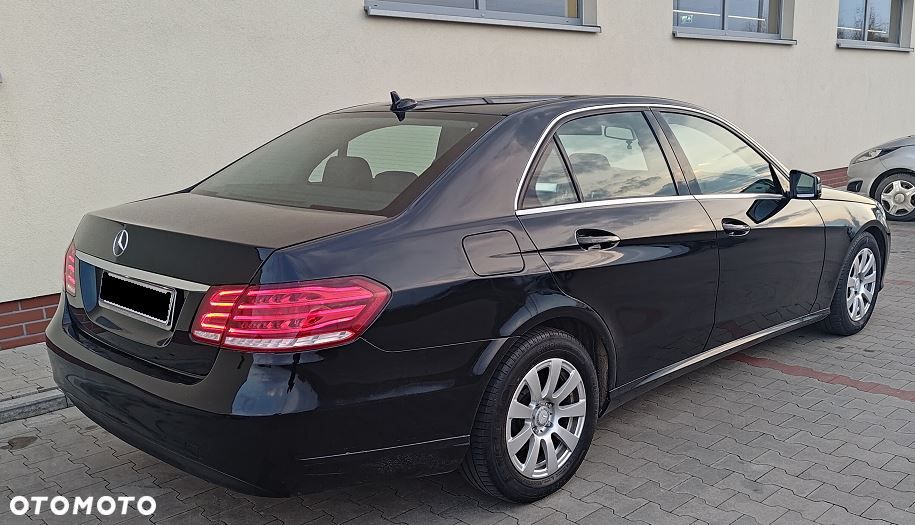 Mercedes-Benz Klasa E 200 CDI Elegance - 2