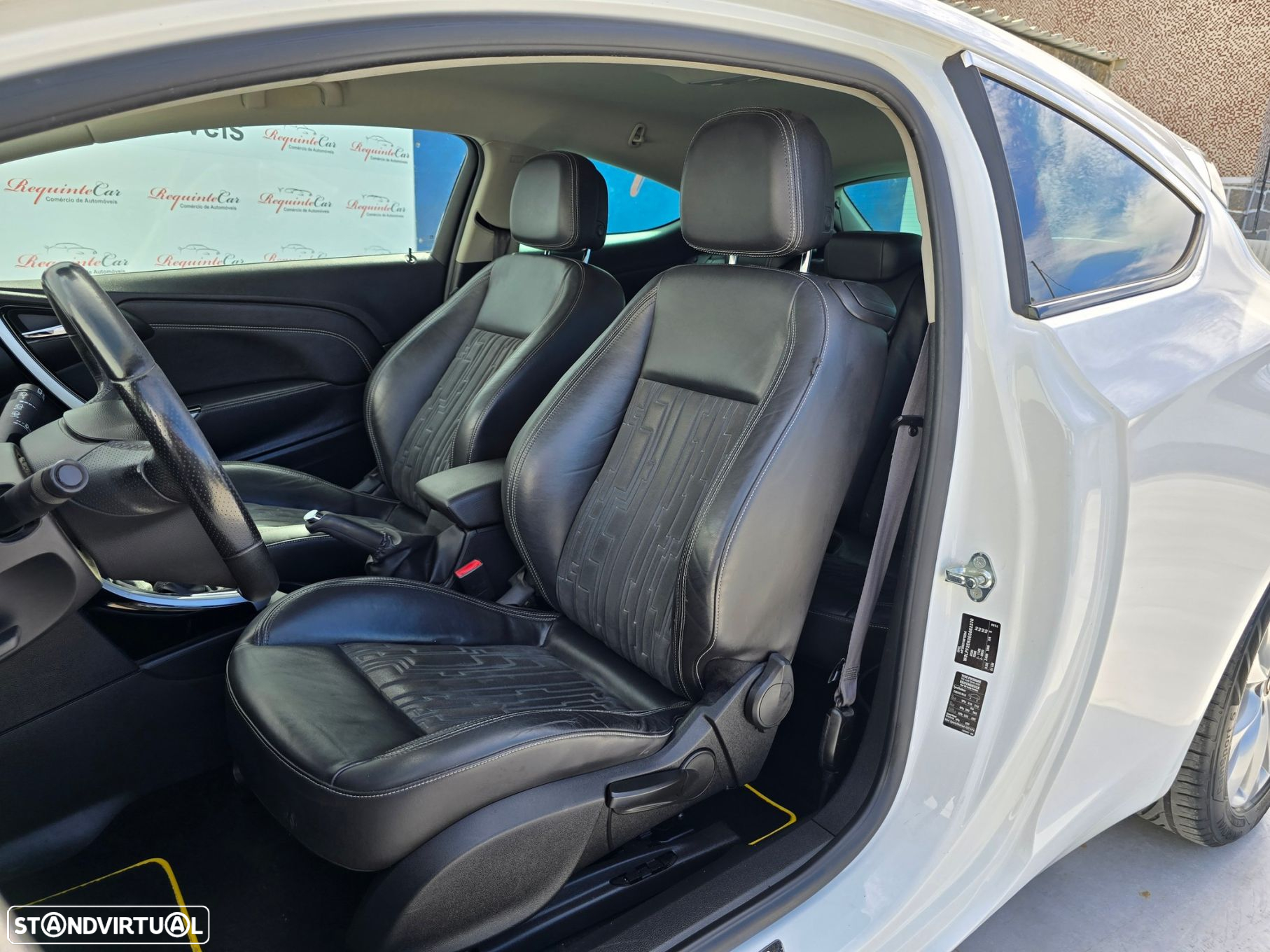 Opel Astra GTC 1.7 CDTI DPF ecoFLEX S&S Edition - 14