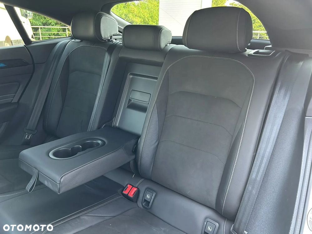Volkswagen Arteon 2.0 TDI R-Line DSG - 20