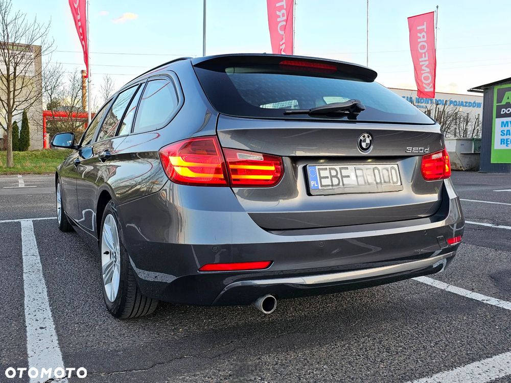 BMW Seria 3 320d Blue Performance Luxury Line - 38