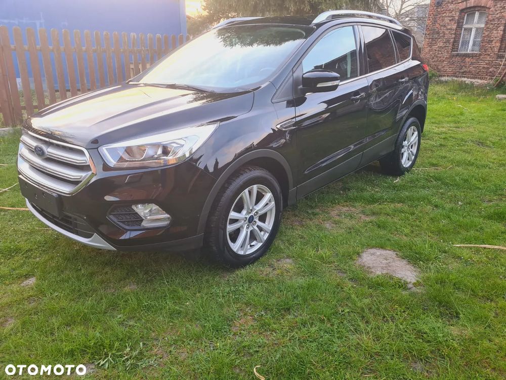 Ford Kuga 1.5 EcoBoost 2x4 Cool & Connect - 3