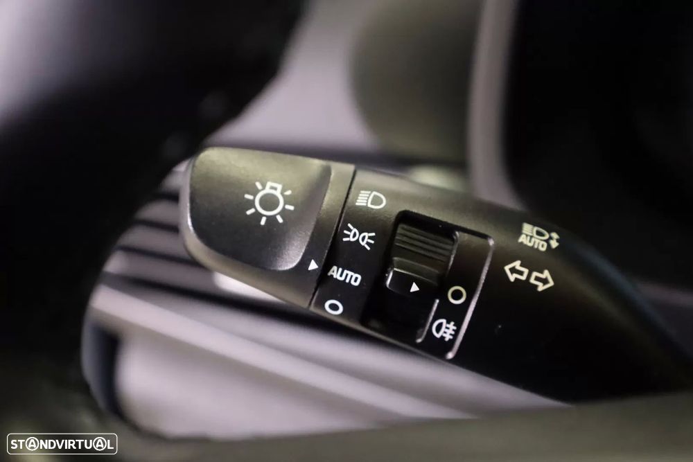 Hyundai Bayon 1.0 T-GDI Premium - 42