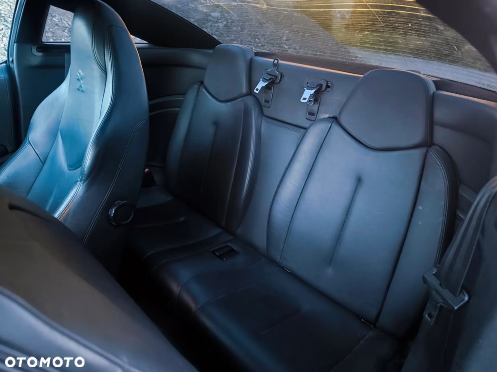 Peugeot RCZ 2.0 HDi - 12