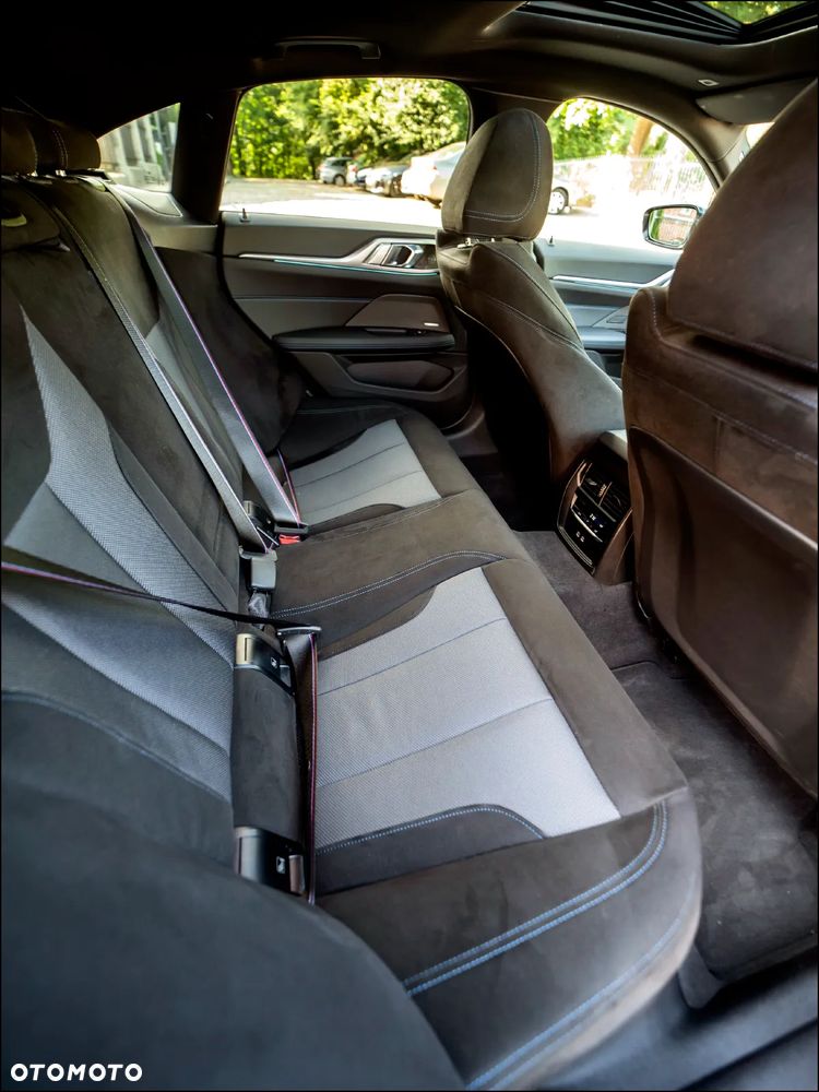 BMW Seria 4 420d xDrive mHEV M Sport - 37