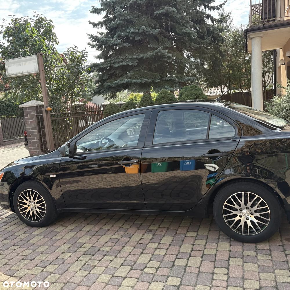 Mitsubishi Lancer 1.6 Inform - 5