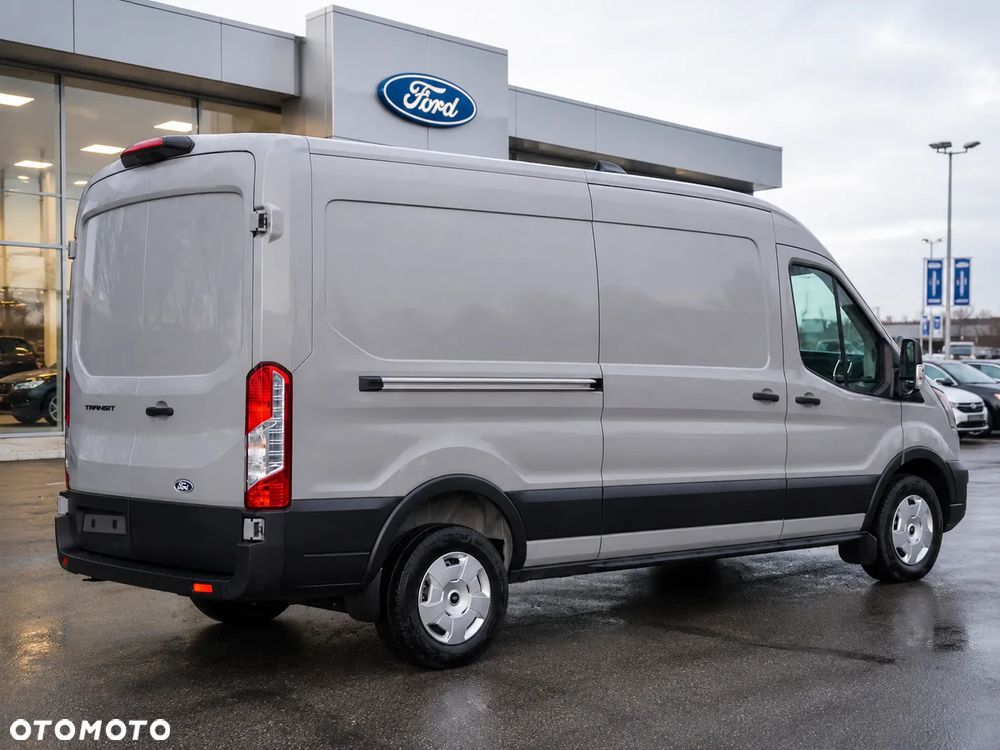 Ford Transit - 4