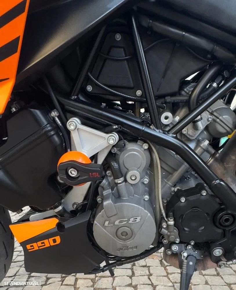 KTM Superduke 990 Orange - 12