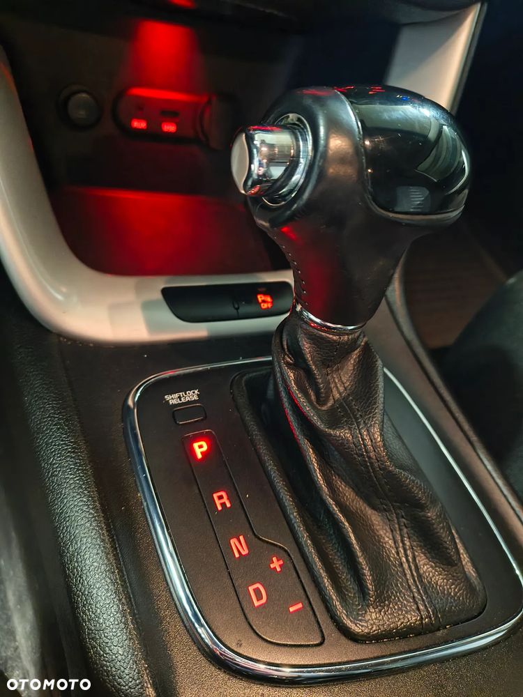 Kia Ceed 1.6 CRDi L - 28