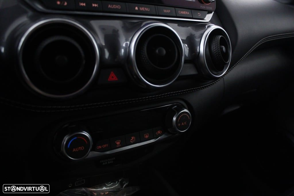 Nissan Juke 1.0 DIG-T N-Connecta NAV. - 28