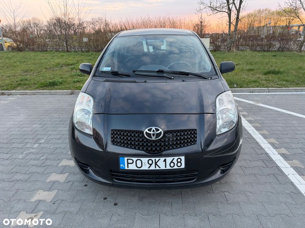 Toyota Yaris 1.0 VVT-i Luna - 1