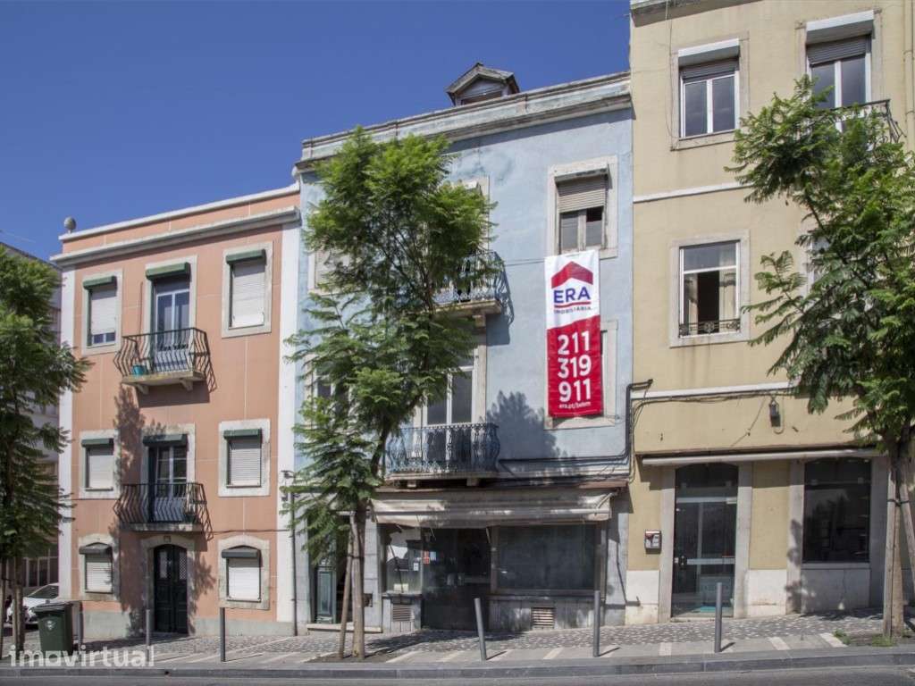 Prédio, Lisboa, Largo da Paz - Grande imagem: 2/10