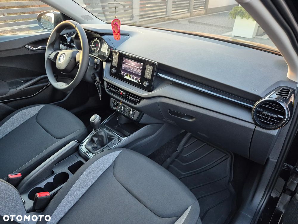 Skoda Fabia 1.0 MPI Active - 5