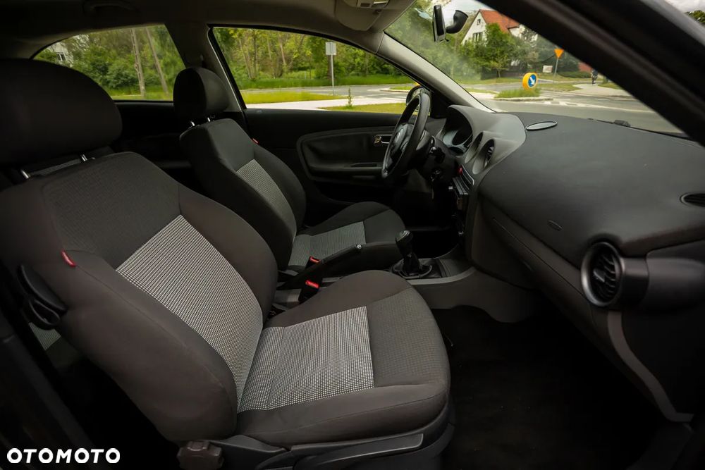 Seat Ibiza 1.4 16V Comfort Edition - 17