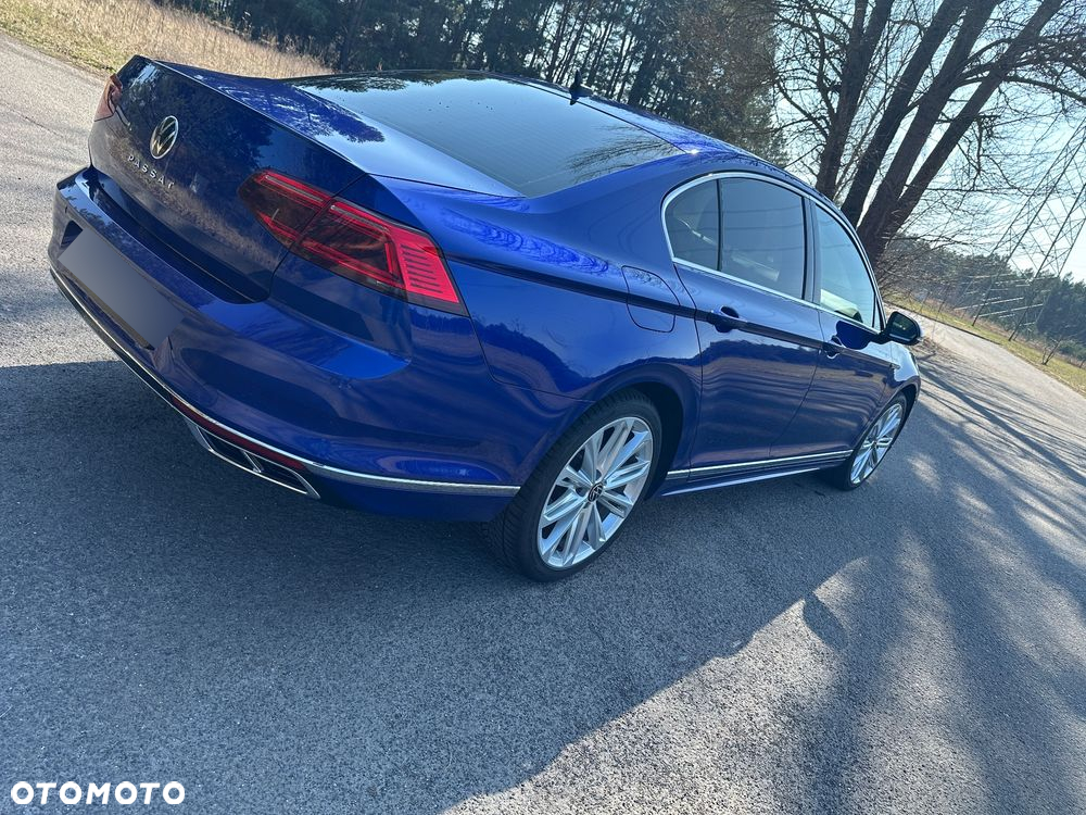 Volkswagen Passat - 6