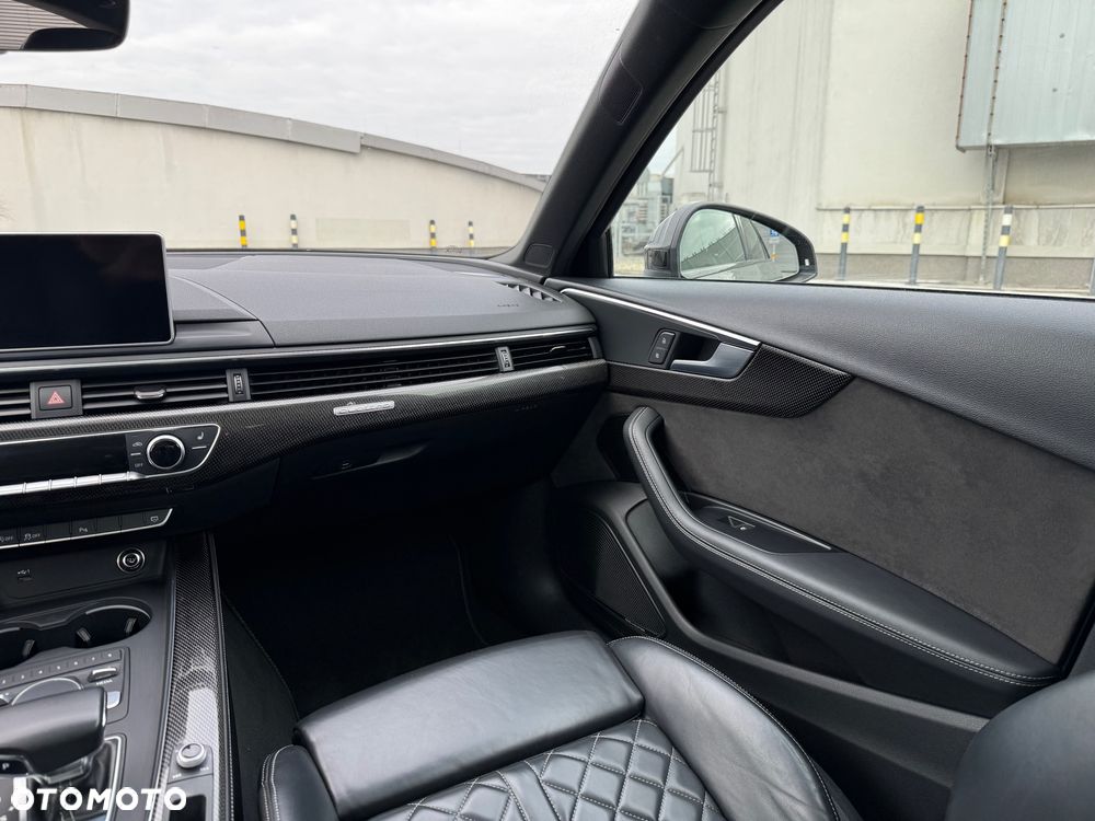 Audi S4 Limousine - 34