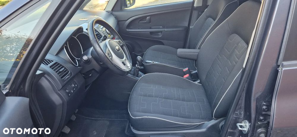 Kia Venga 1.4 Business Line - 17